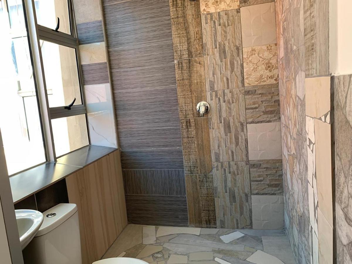 Forchutec Guest house Cape Town